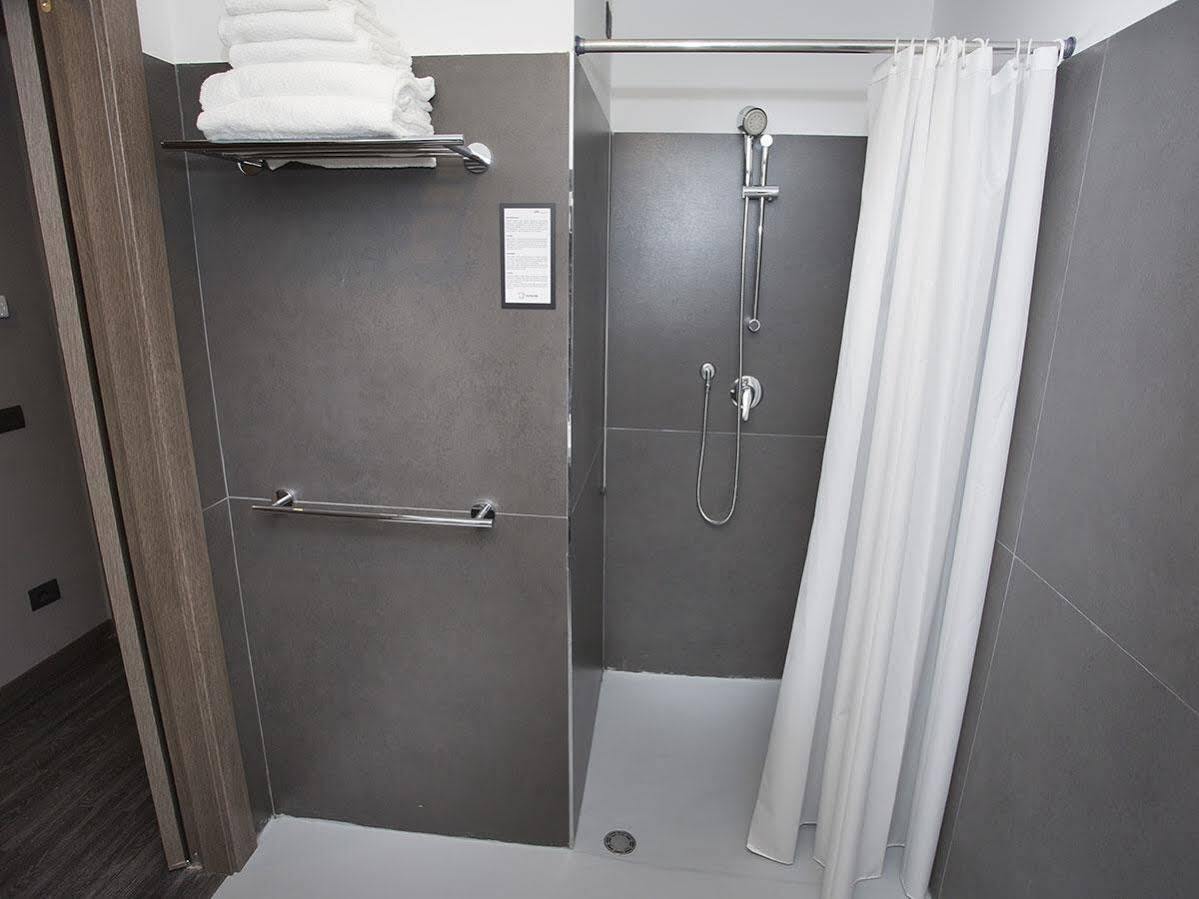V99 Hotel Rzym Zewnętrze zdjęcie